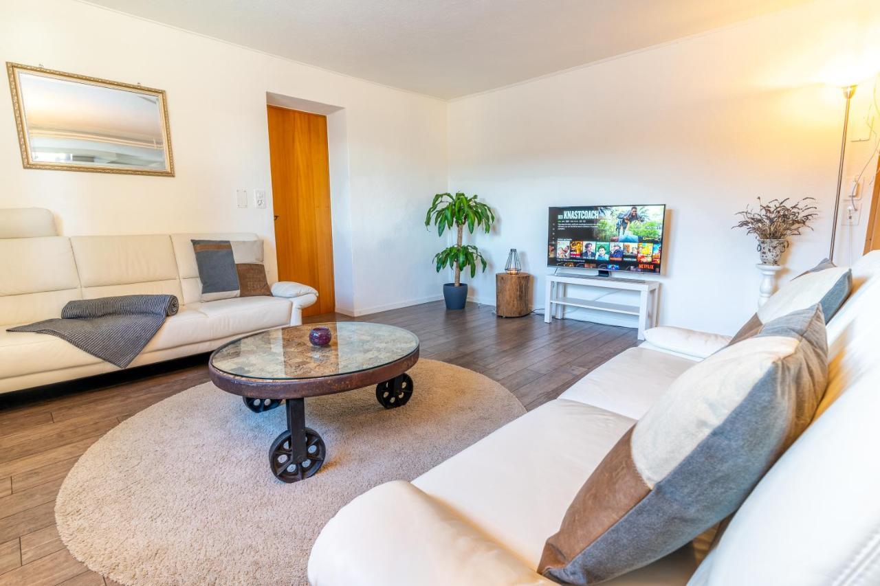 Charmantes Apartment Mit Grossem Garten .Kids4Free. Flims Exterior foto